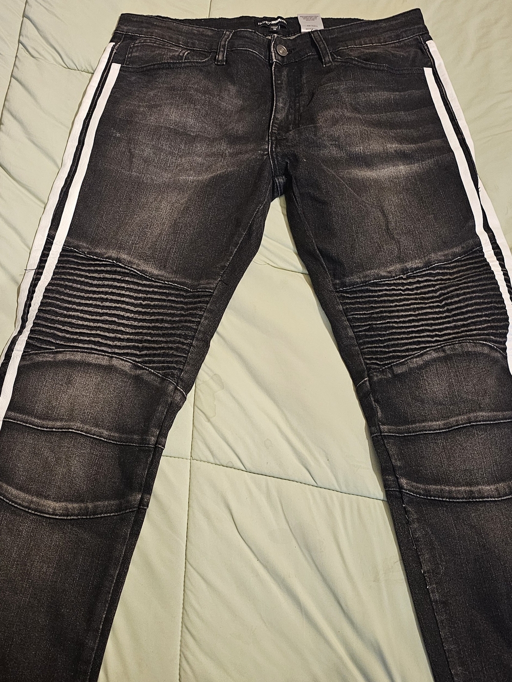 Fashion Nova Men's Black Washed Skinny Jeans with White Side Stripes